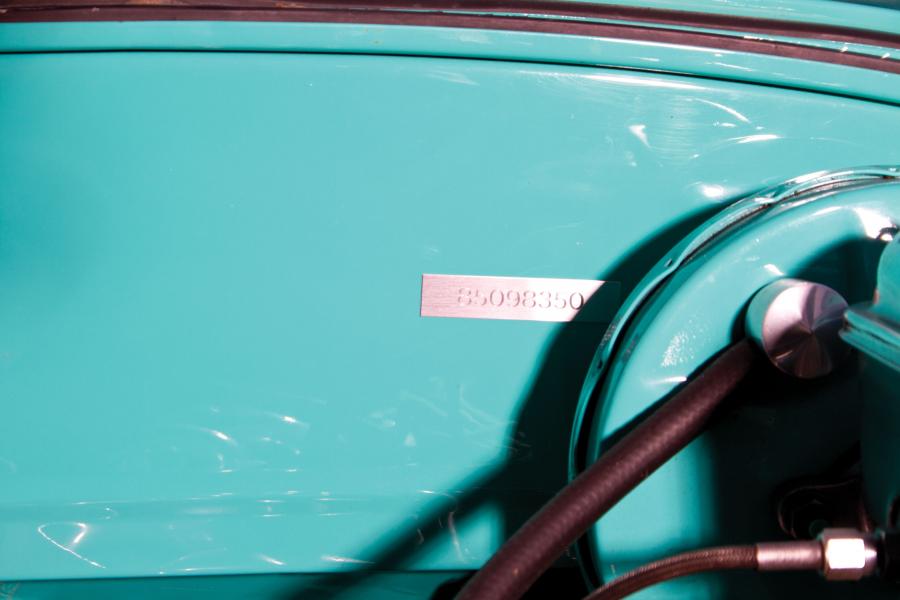  Ford Custom Cabriolet 1932 года  (фото 4 из 19)